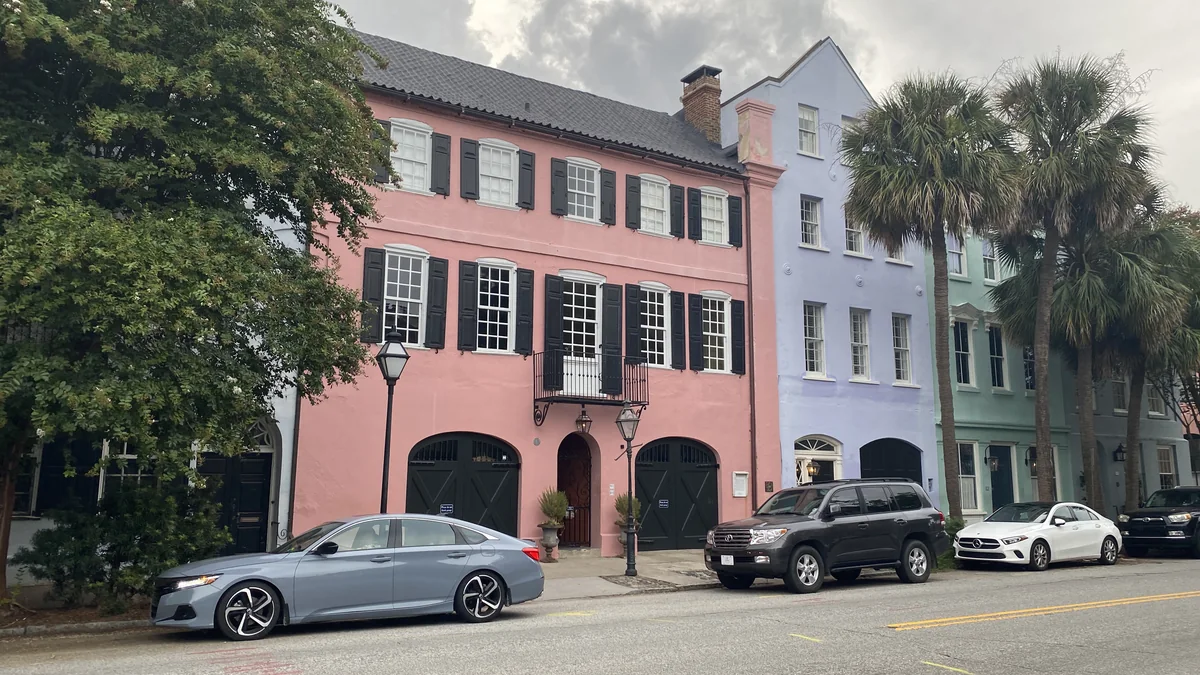 Colorful historic homes on Rainbow Row in Charleston, South Carolina.